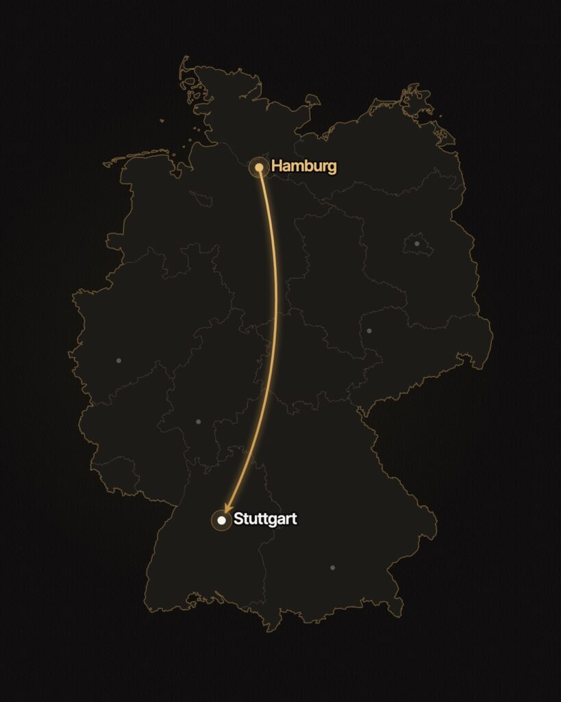 Deutschlandkarte mit goldenem Pfeil von Hamburg nach Stuttgart, Fernumzug mit Elvant